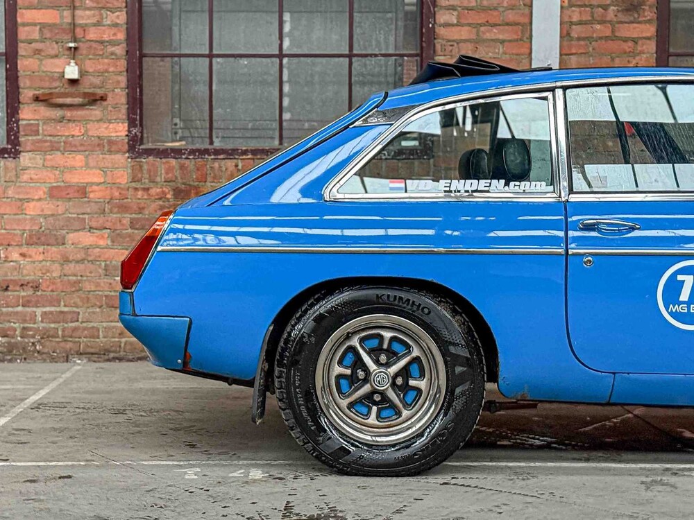 MGB GT Coupe 1.8 95hp 1977 MG B-Type, 65-YB-39 Classic Car