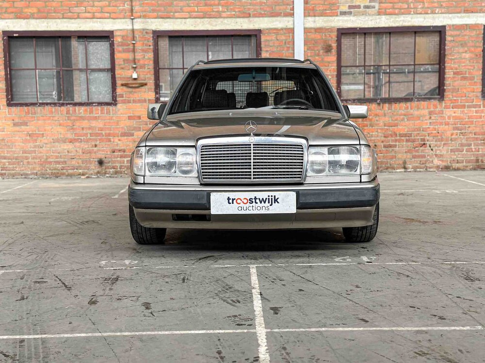 Mercedes-Benz 230 TE 200-500 (W124) Kombi 132PS 1990, 75-JJ-BV