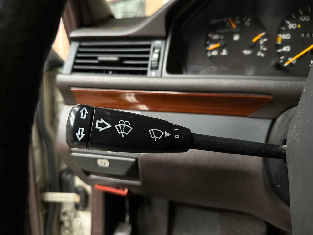 Mercedes-Benz 230 TE 200-500 (W124) Kombi 132PS 1990, 75-JJ-BV