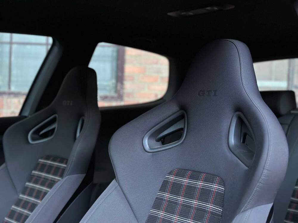 Volkswagen Golf GTI 2.0 TFSI 280PS 2009 (Original-NL), 76-GNG-4