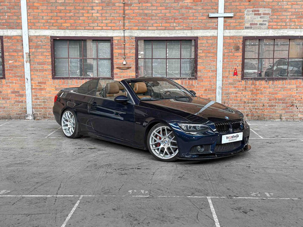 BMW 335i Cabriolet E93 306PS 2009 3er Youngtimer