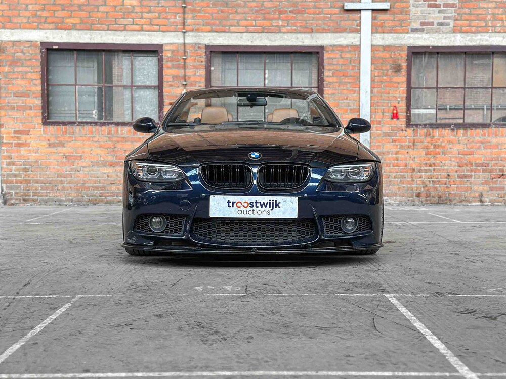 BMW 335i Cabriolet E93 306PS 2009 3er Youngtimer