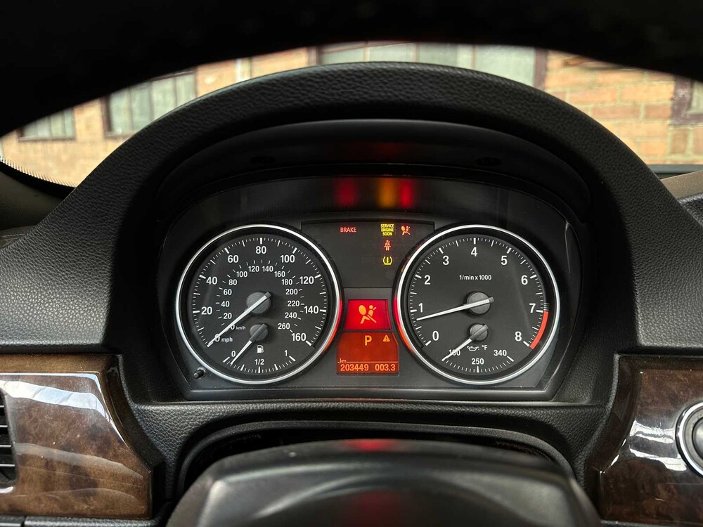 BMW 335i Cabriolet E93 306PS 2009 3er Youngtimer