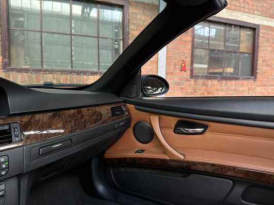 BMW 335i Cabriolet E93 306PS 2009 3er Youngtimer