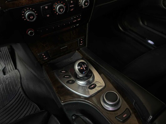 BMW M5 5.0 V10 E60 507PS 2008 5er Youngtimer