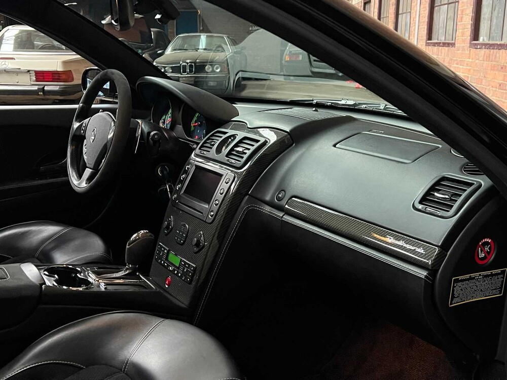 Maserati Quattroporte 4.2 V8 Sport GT S 401PS '42.000km' 401PS 2008