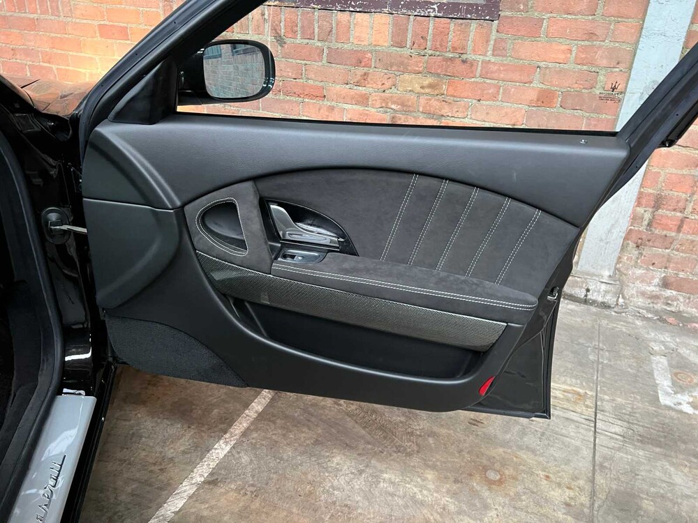 Maserati Quattroporte 4.2 V8 Sport GT S 401PS '42.000km' 401PS 2008