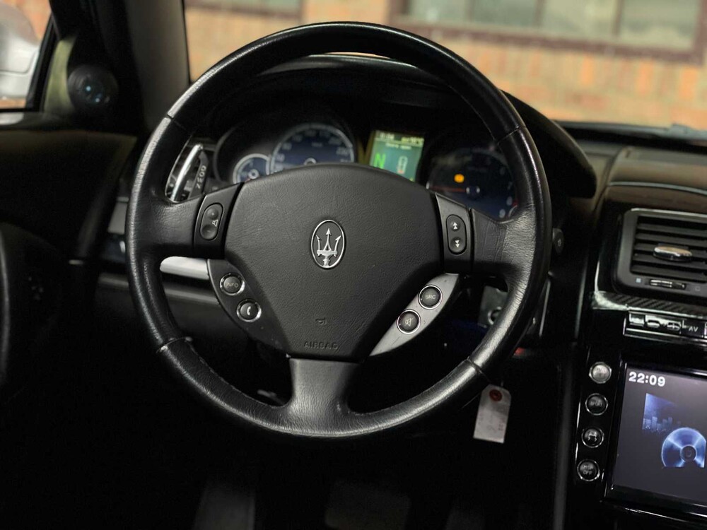 Maserati Quattroporte 4.2 V8 400HP 2006 Youngtimer