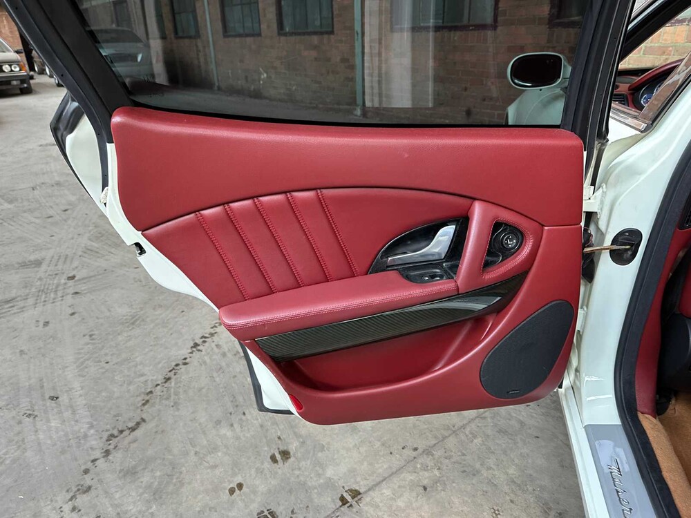 Maserati Quattroporte 4.2 V8 400HP ZF Automatik 2007 Youngtimer