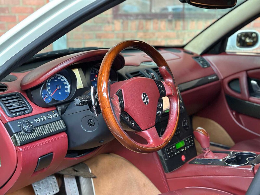 Maserati Quattroporte 4.2 V8 400HP ZF Automatik 2007 Youngtimer