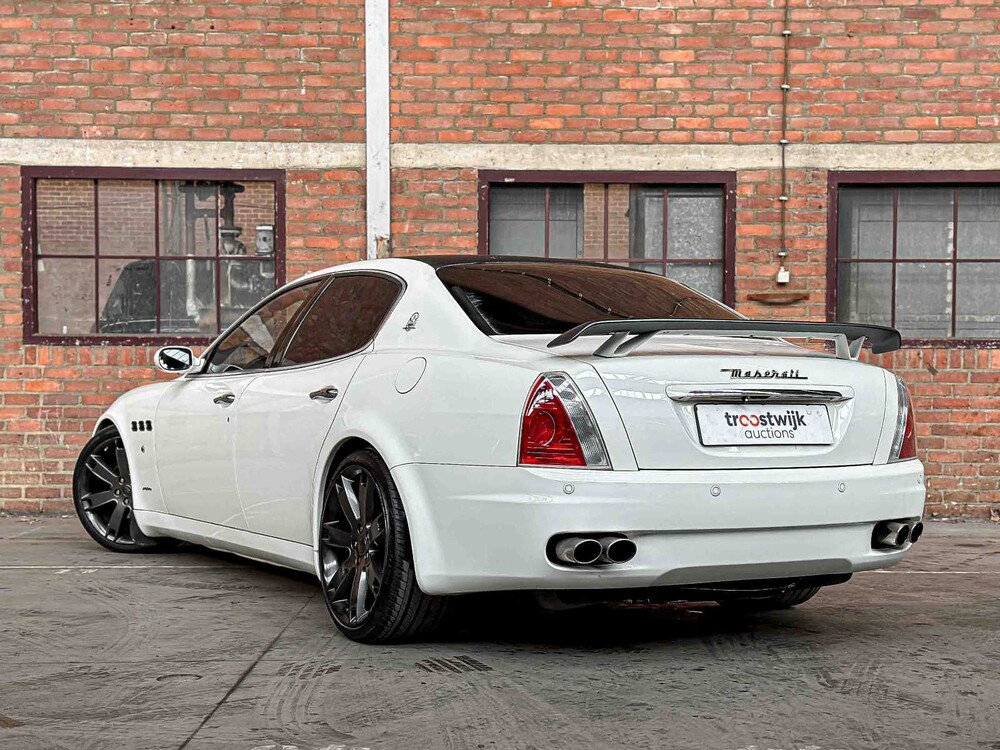 Maserati Quattroporte 4.2 V8 400HP ZF Automatik 2007 Youngtimer
