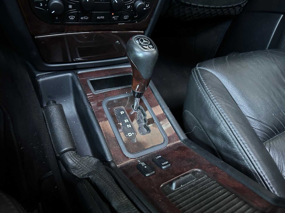 Mercedes-Benz G400 CDI Kombi 250PS 2003 G-Klasse, GBJ-40-L