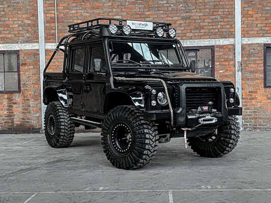 Land Rover Defender (Special Vehicle Operations SVX 'Spectre' Look) 2.5 TD5 110 SW G4 122PS 2004 (Original-NL), 69-NV-ZH
