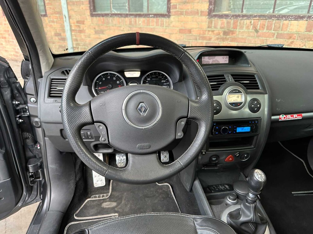 Renault Sport Megane RS Typ 2 Phase II 3-DRS 2.0 turbo 224PS 2008 Youngtimer