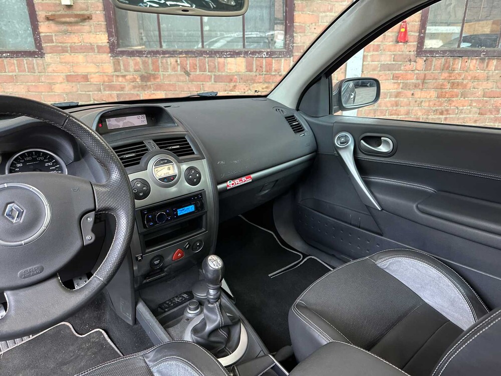 Renault Sport Megane RS Typ 2 Phase II 3-DRS 2.0 turbo 224PS 2008 Youngtimer