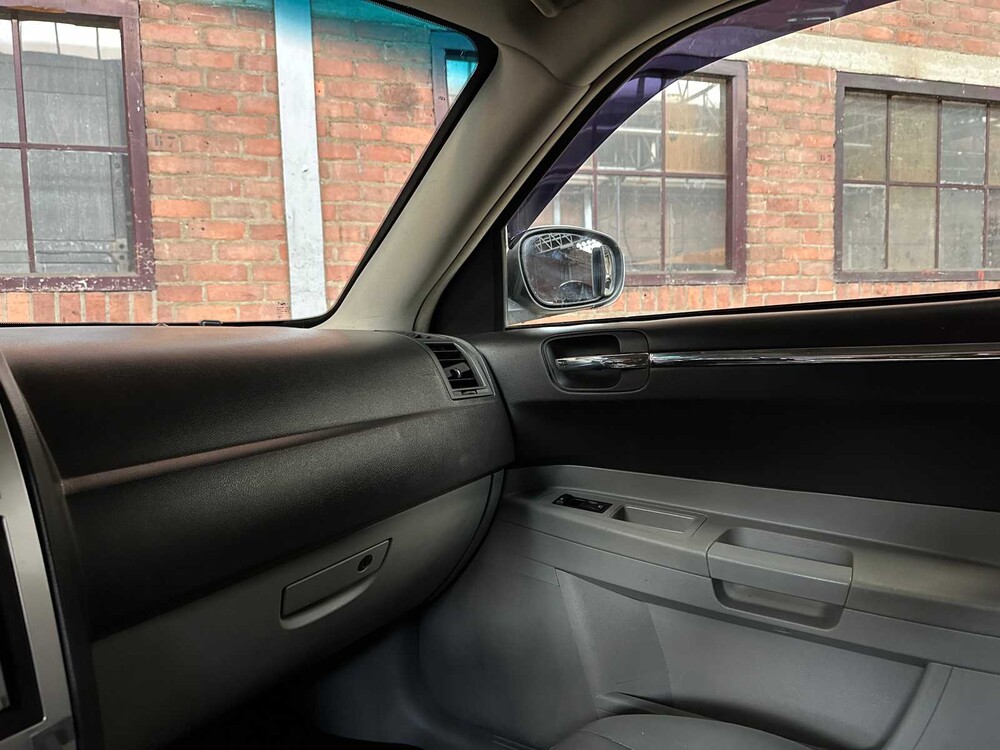 Chrysler 300C 3.5 V6 253PS 2006 Youngtimer
