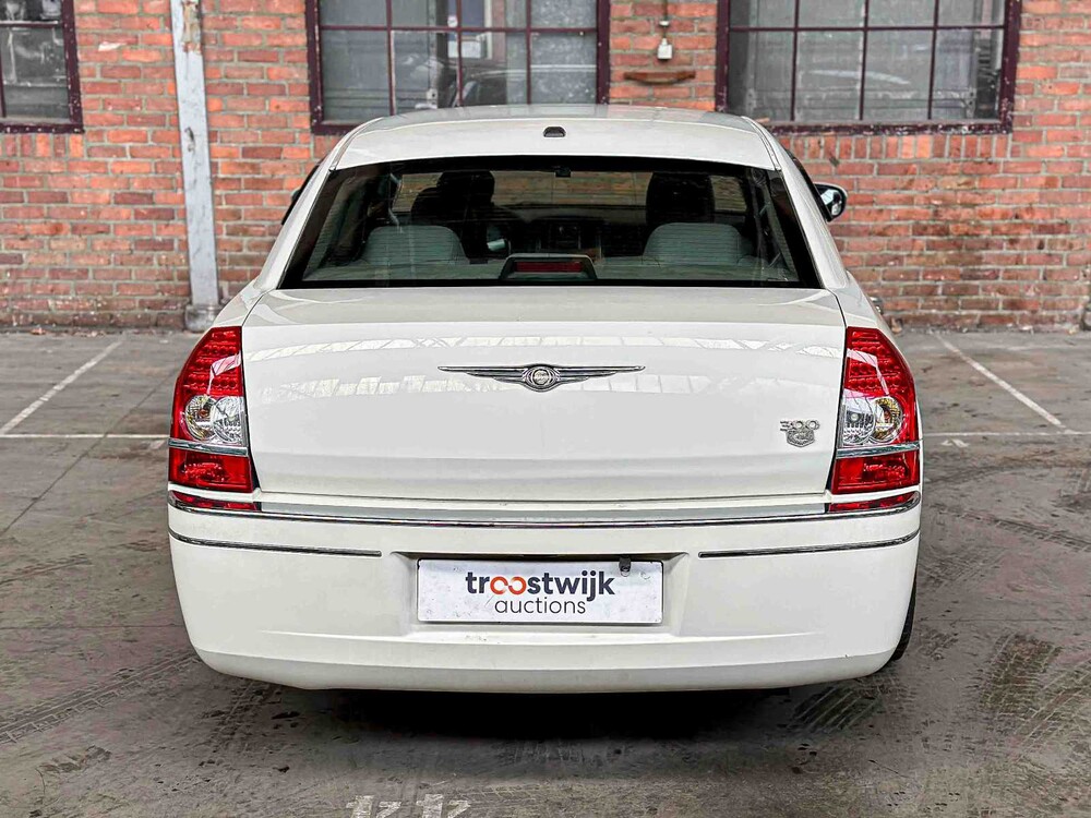 Chrysler 300C 3.5 V6 253PS 2006 Youngtimer