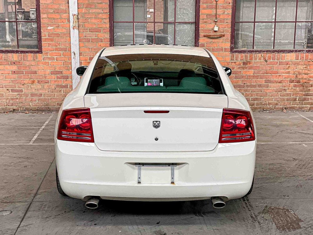 Dodge Charger RT HEMI 5.7 V8 340PS 2005 Youngtimer