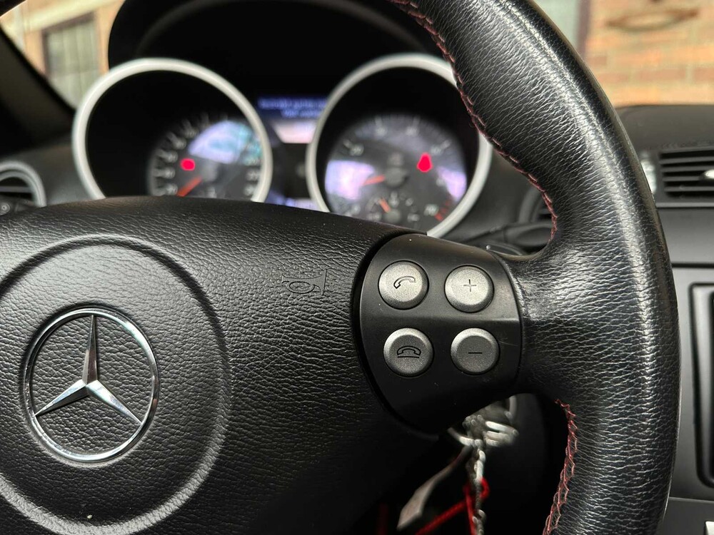 Mercedes SLK350 AMG 3.5 V6 272hp 2007 AIRSCARF Youngtimer