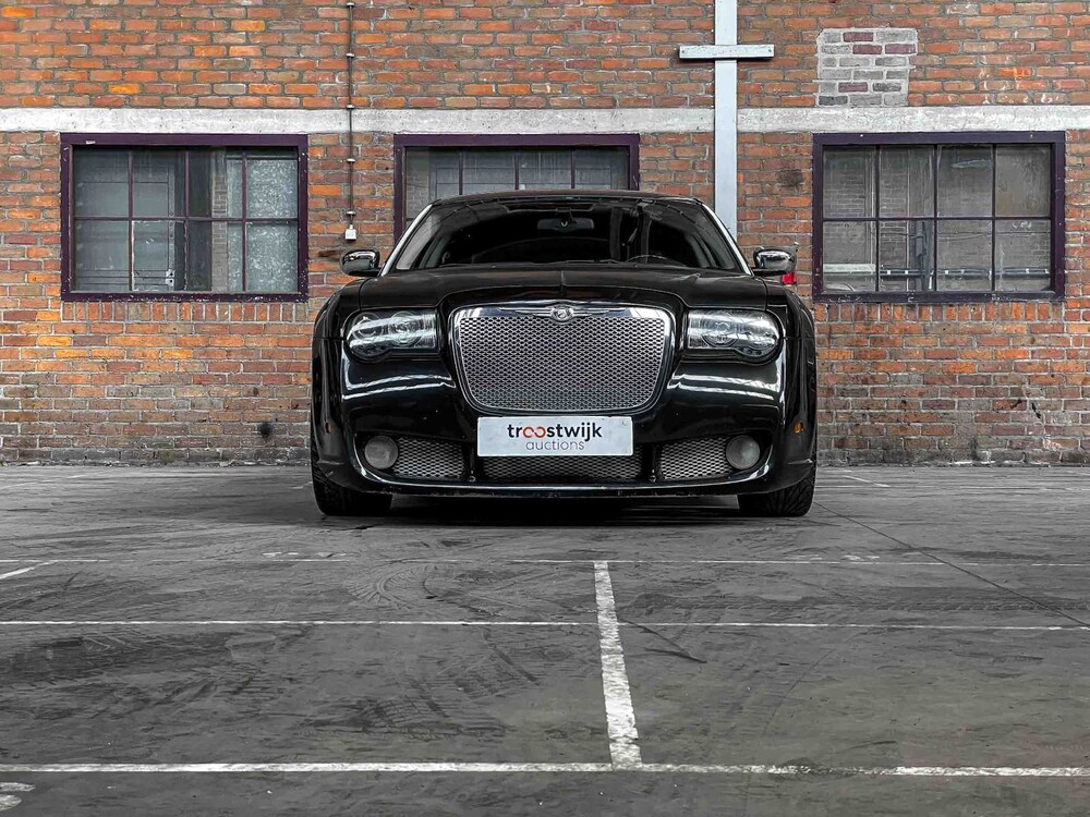 Chrysler 300C HEMI 5.7 V8 340PS 2006 Youngtimer