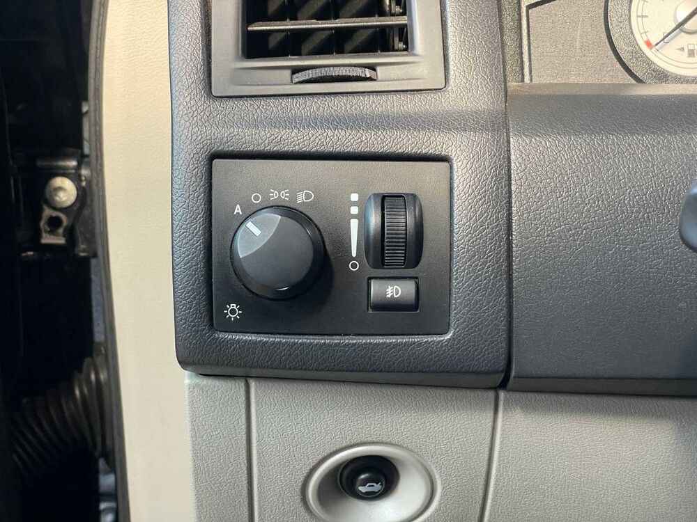 Chrysler 300C HEMI 5.7 V8 340PS 2006 Youngtimer