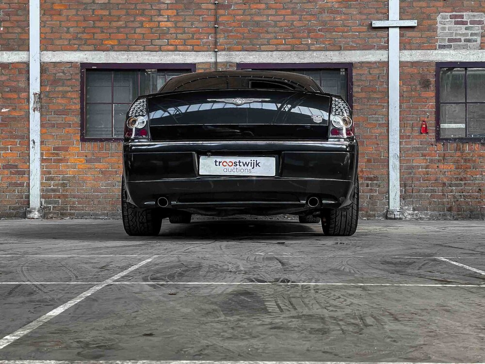 Chrysler 300C HEMI 5.7 V8 340PS 2006 Youngtimer