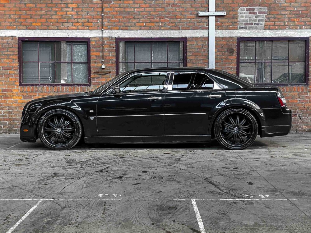 Chrysler 300C HEMI 5.7 V8 340PS 2006 Youngtimer