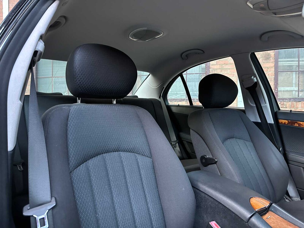 Mercedes-Benz E280 3.0 V6 Classic (Facelift) 231PS 2007 E-Klasse, N-989-RF Youngtimer