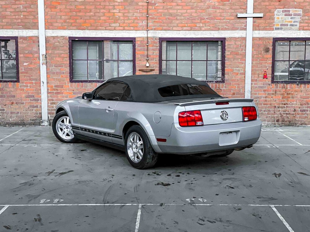Ford Mustang Cabriolet 4.0 V6 213PS 2008 Youngtimer