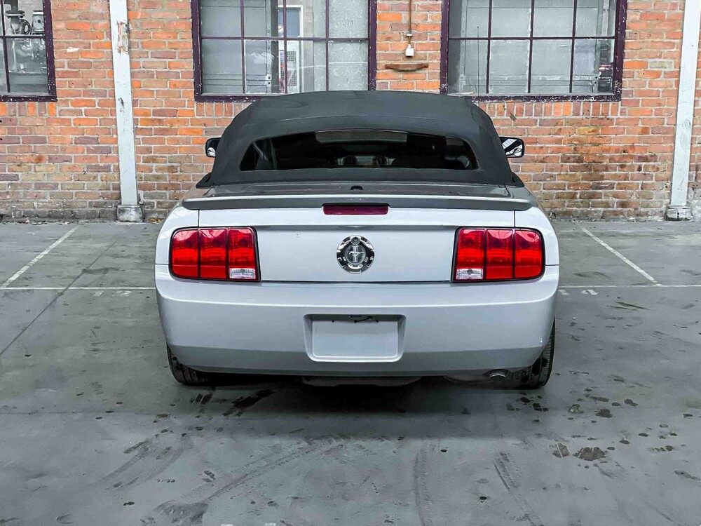 Ford Mustang Cabriolet 4.0 V6 213PS 2008 Youngtimer