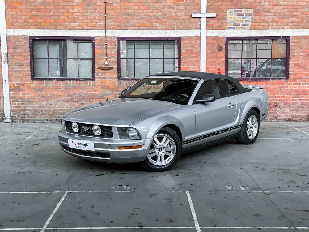 Ford Mustang Cabriolet 4.0 V6 213PS 2008 Youngtimer