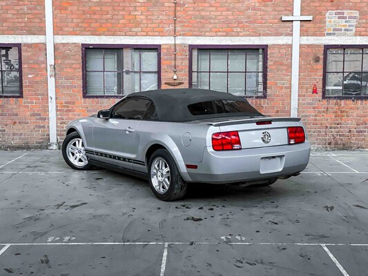 Ford Mustang Cabriolet 4.0 V6 213PS 2008 Youngtimer