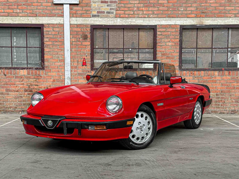 Alfa Romeo Spider 2.0 115PS 1987