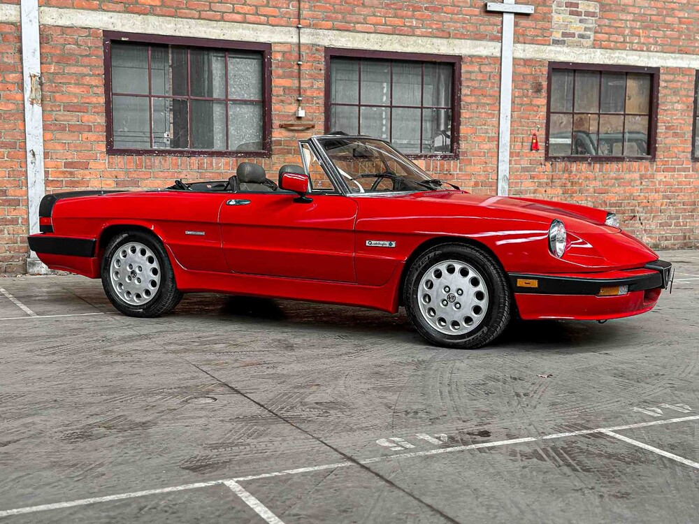 Alfa Romeo Spider 2.0 115PS 1987
