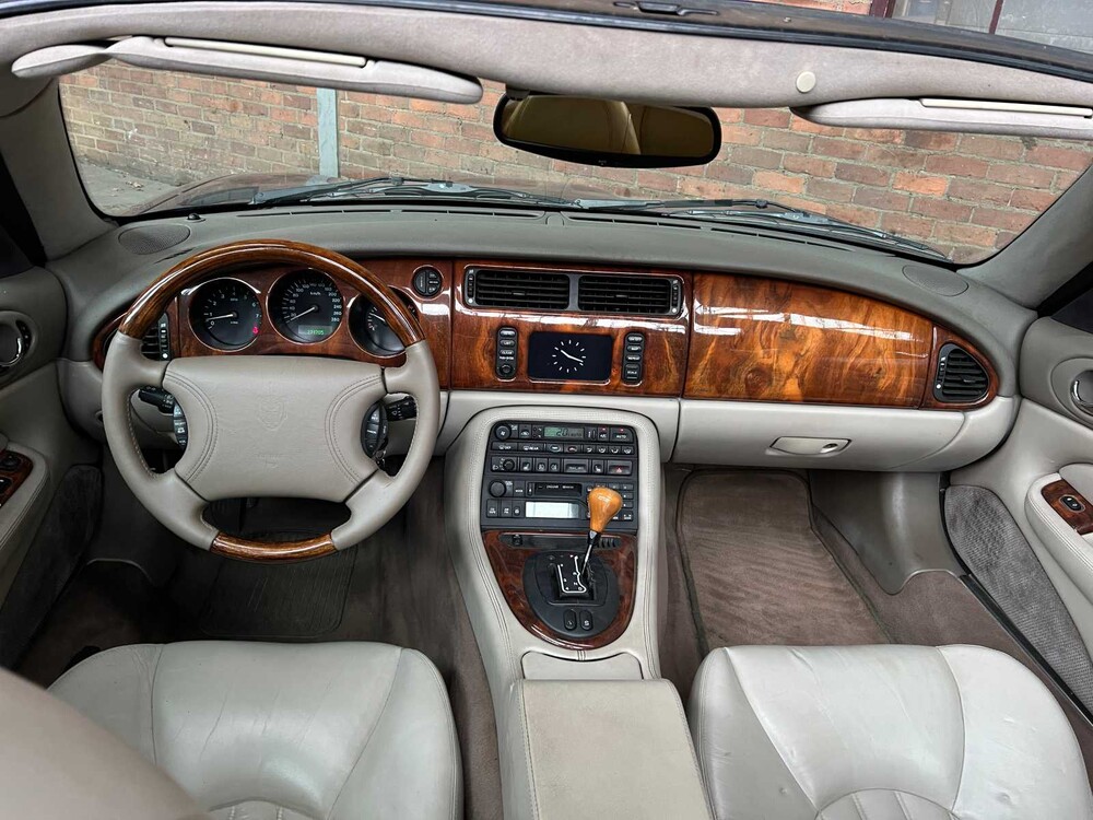 Jaguar XK8 4.0 V8 Cabrio 284PS 1999, 61-DN-PT