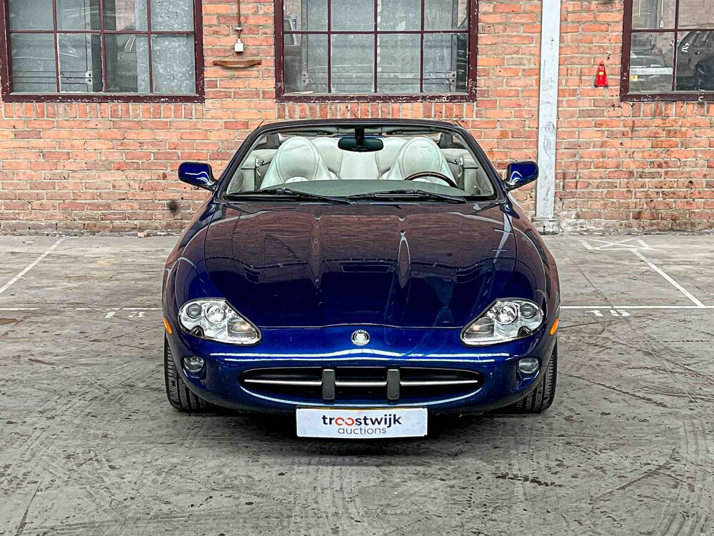 Jaguar XK8 4.0 V8 Cabrio 284PS 1999, 61-DN-PT