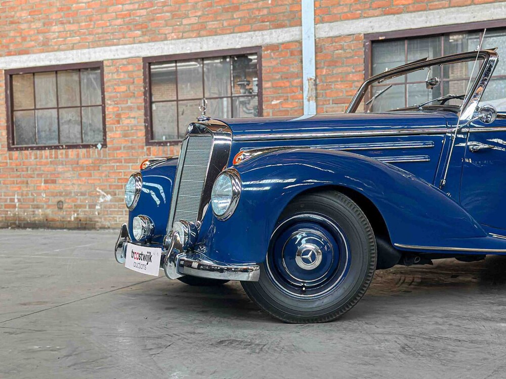 Mercedes-Benz 220 A Cabriolet W187 1951, DR-27-11