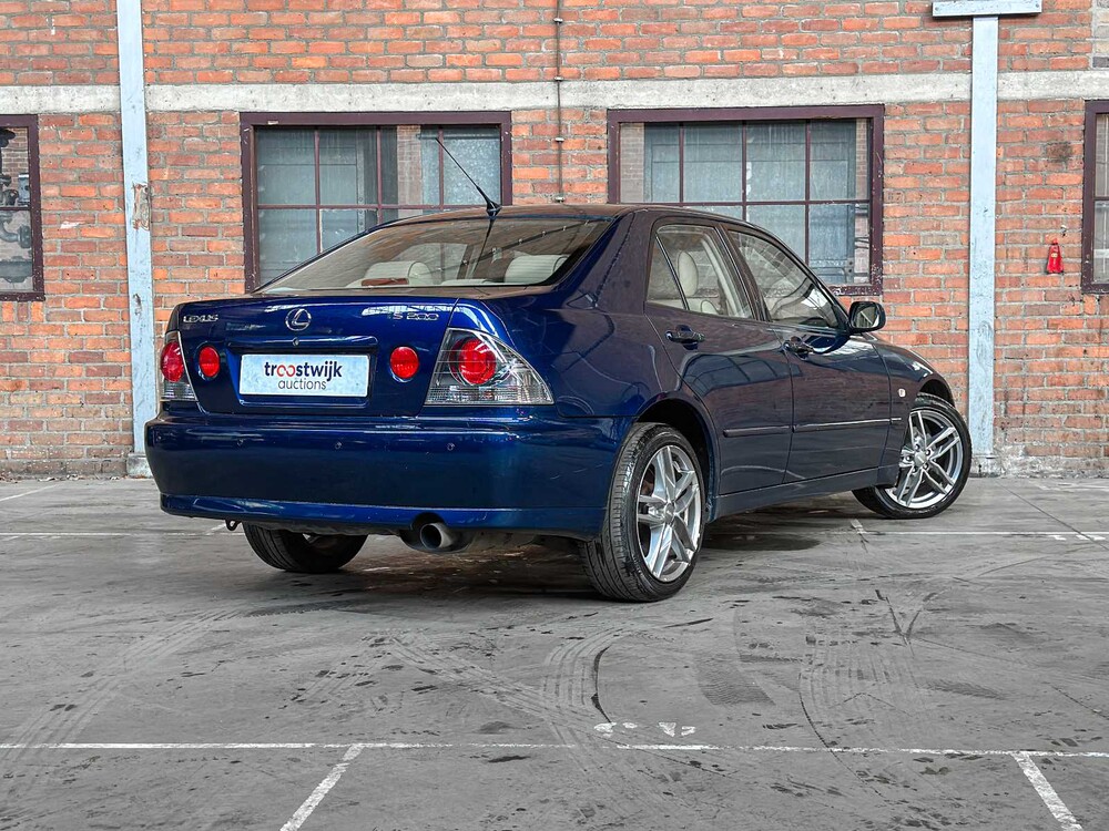 Lexus IS 200 Business 155PS 2004, 58-PF-JB