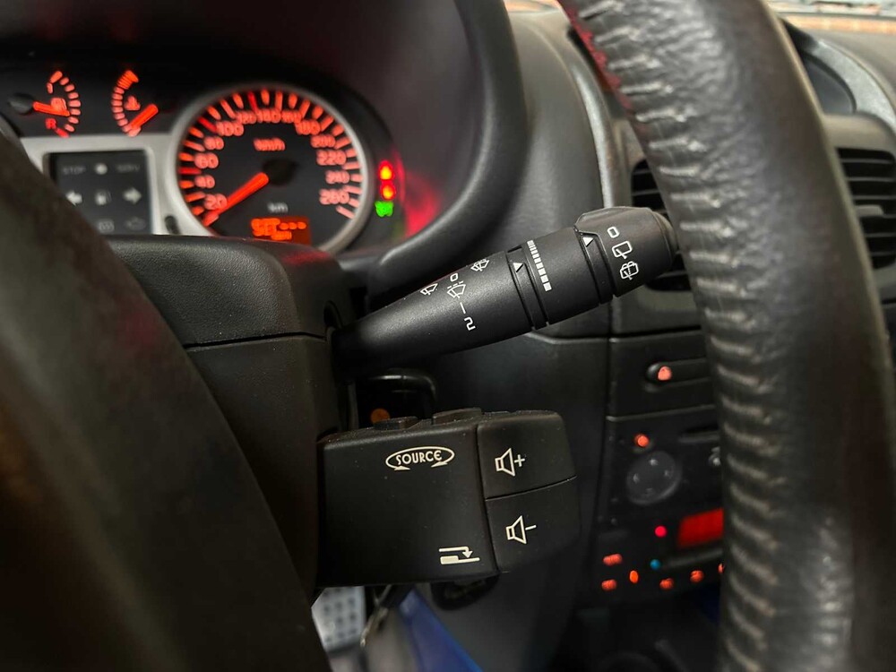 Renault Clio V6 RS Phase 2 255 Renault Sport 3.0 V6 255PS 2004, P-745-NN Youngtimer 