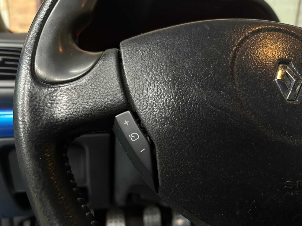 Renault Clio V6 RS Phase 2 255 Renault Sport 3.0 V6 255PS 2004, P-745-NN Youngtimer 