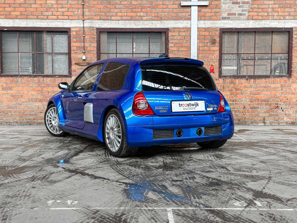 Renault Clio V6 RS Phase 2 255 Renault Sport 3.0 V6 255PS 2004, P-745-NN Youngtimer 