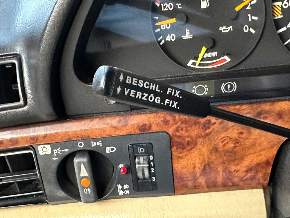 Mercedes-Benz 500 SEC 5.0 V8 245PS 1984 S-Klasse, 77-KVB-8