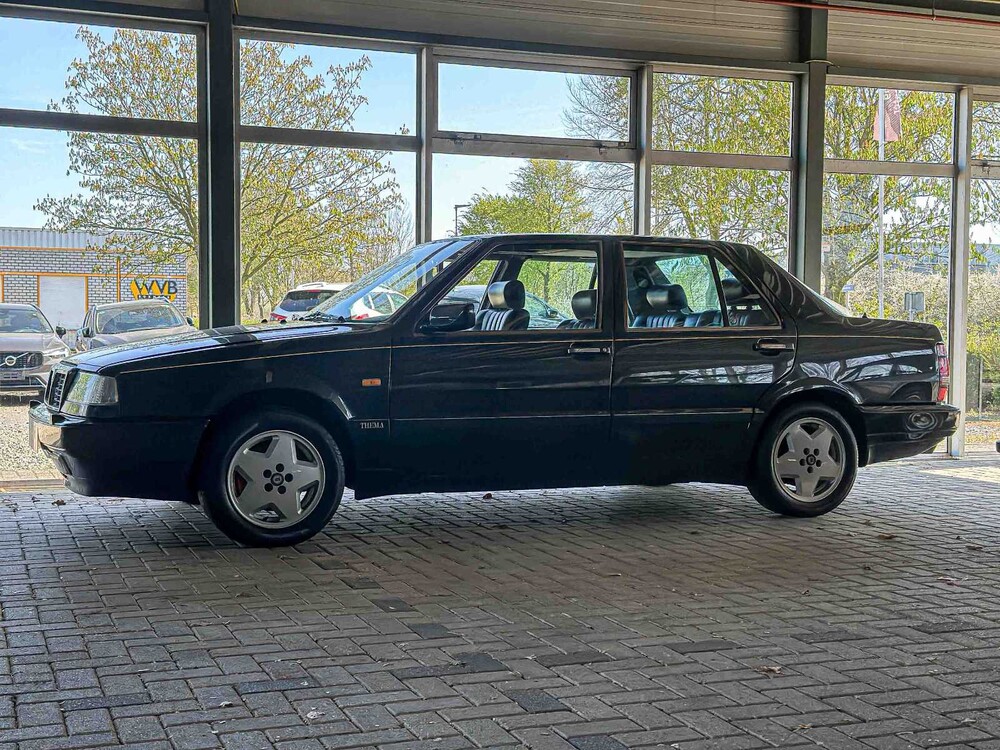 Lancia Theme 3.0 8.32 Ferrari 202PS 1989