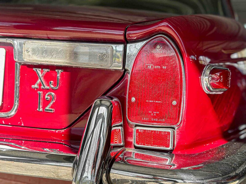 Jaguar XJ12 5.3 V12 Serie 1 265PS 1973