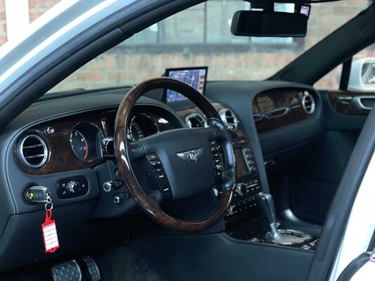 Bentley Continental Flying Spur 6.0 W12 525PS 2007 Youngtimer