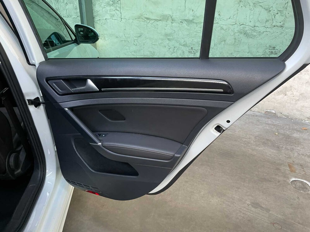 Volkswagen Golf 1.4 TSI Business Edition R 125PS 2015, GX-484-G