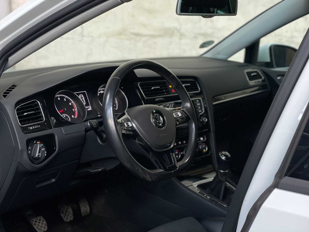 Volkswagen Golf 1.4 TSI Business Edition R 125PS 2015, GX-484-G