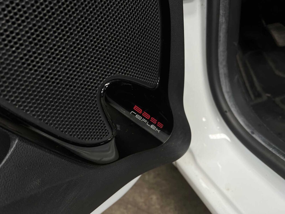 Renault Clio Estate 0.9 TCe Zen 90hp 2018, TN-529-B