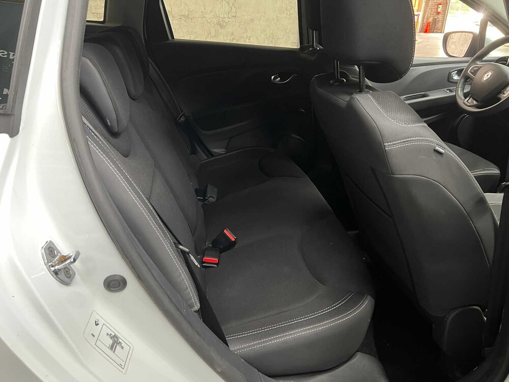 Renault Clio Estate 0.9 TCe Zen 90hp 2018, TN-529-B