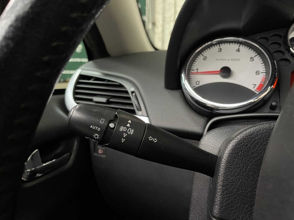 Peugeot 207 CC 1.6-16V T Sport 150PS 2008, J-721-NN